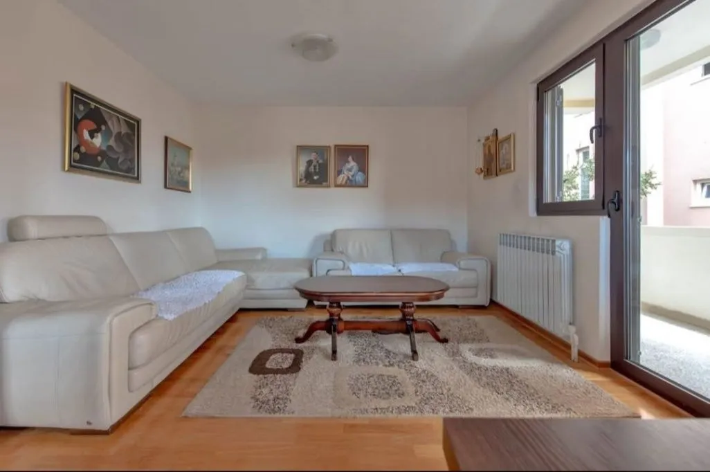 Prodaja, trosoban stan, 120m2, Rozino, Budva