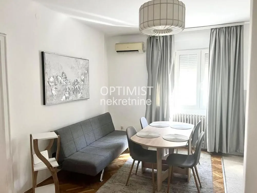 Izdavanje, trosoban stan, 55m², Botanička Bašta, Palilula Sve Podlokacije