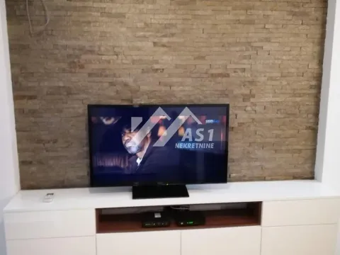 Rent, one bedroom apartment, 44m², Rotkvarija, Novi Sad Sve Podlokacije - image 5