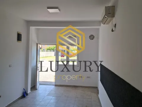 Rent, office space, 30m², Dajbabe, Podgorica - image 2