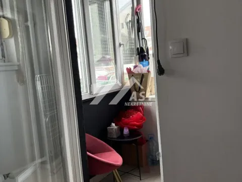 Rent, one bedroom apartment, 40m², Bulevar Oslobodjenja, Novi Sad Sve Podlokacije - image 9