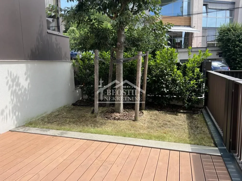 Sale, two bedroom apartment, 69m², Savski Venac, Beograd