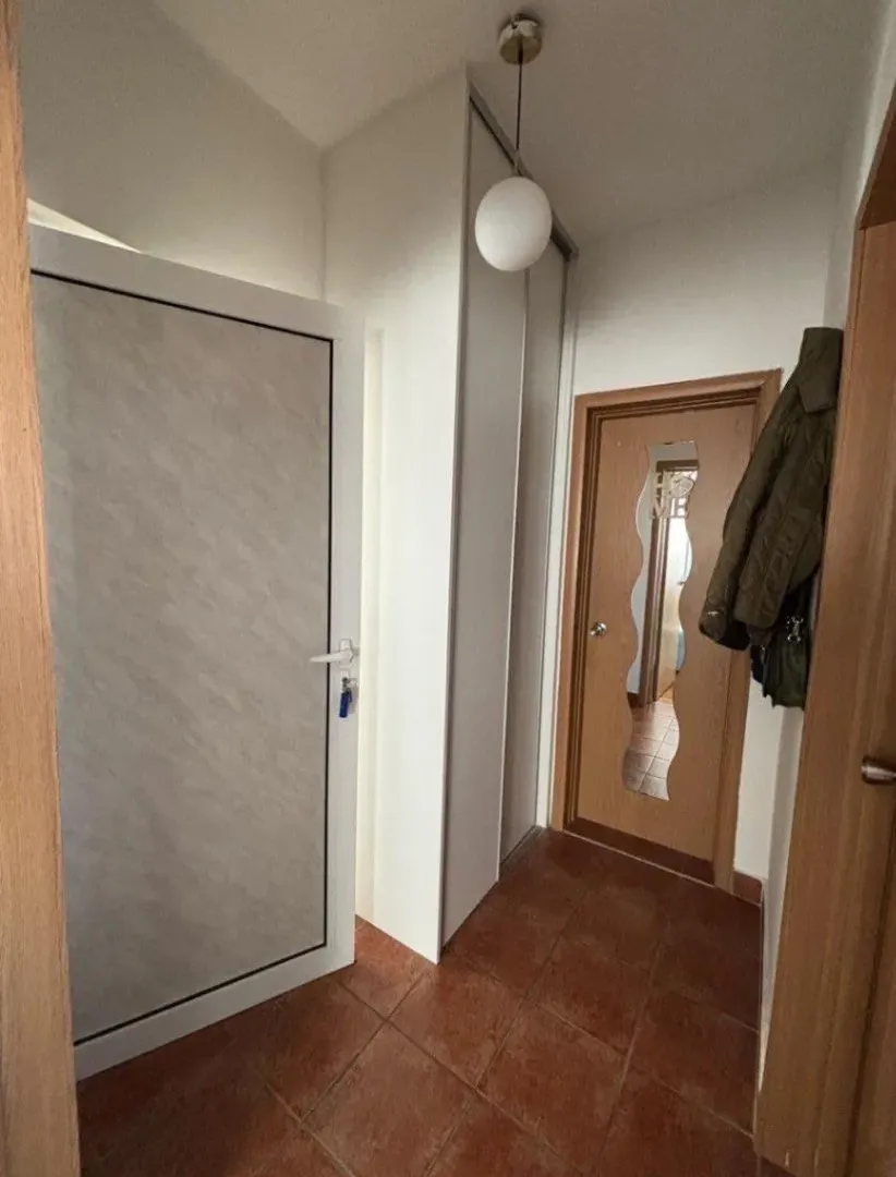 Prodaja, dvosoban stan, 61m², Tološi, Podgorica