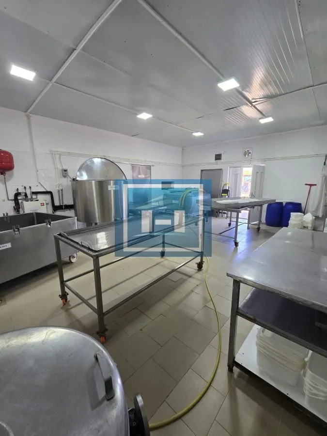 Sale, office space, 482m², Vladičin Han, Srbija