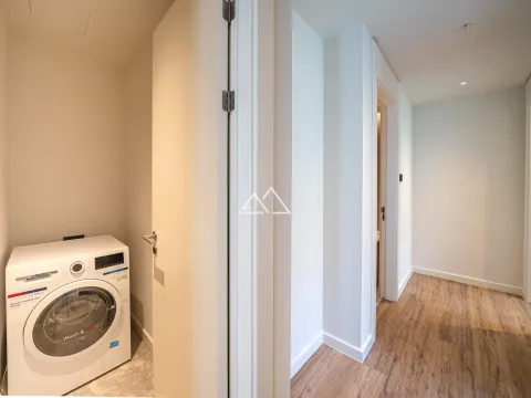 Prodaja, dvosoban stan, 91m², Centar, Tivat - image 12