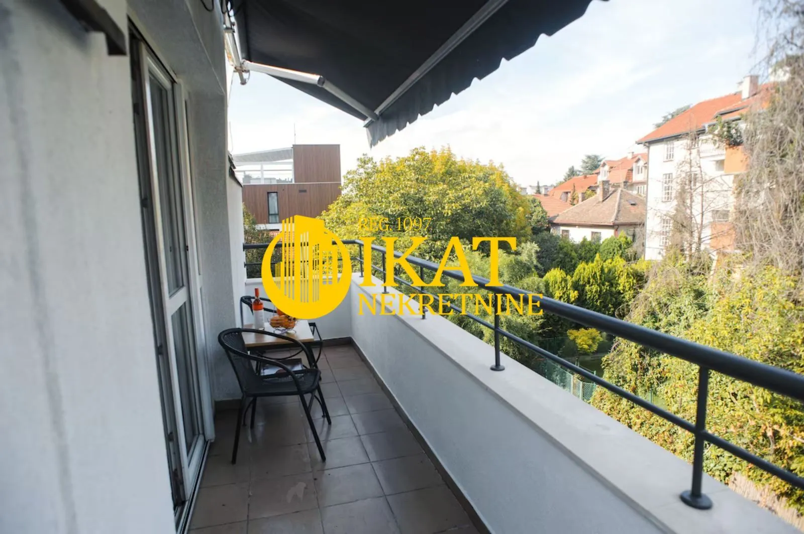 Sale, four bedroom apartment, 136m², Autokomanda, Voždovac Sve Podlokacije