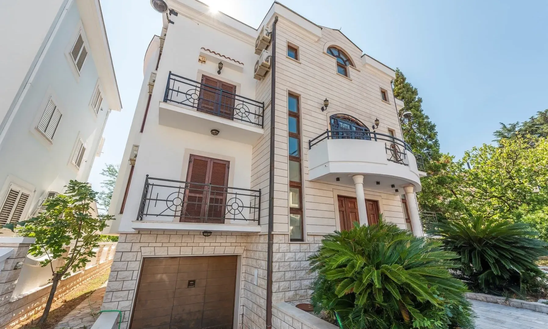 Prodaja, kuća, 670m², Gorica C, Podgorica