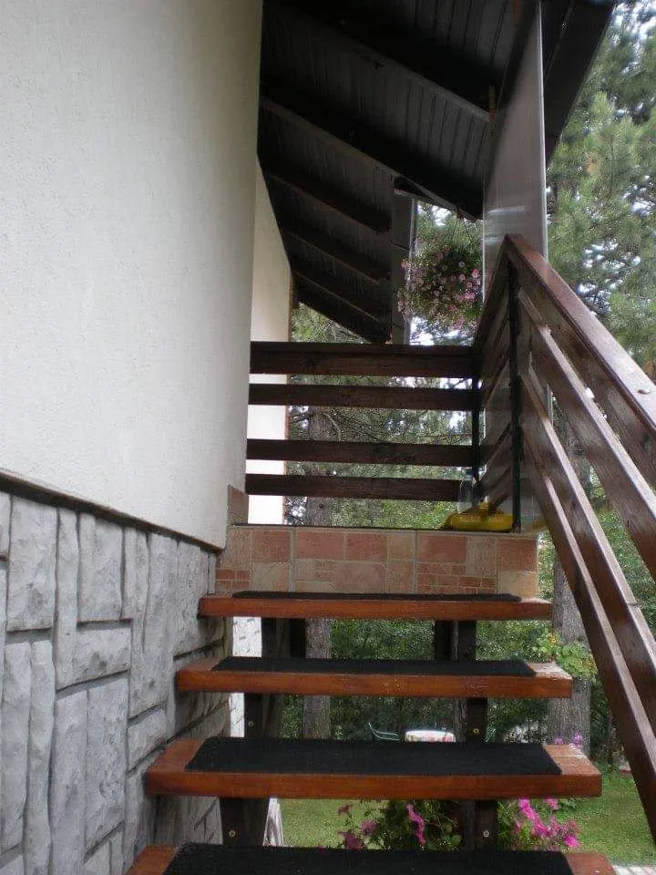 Sale, house, 213m², Karaula, Zlatibor