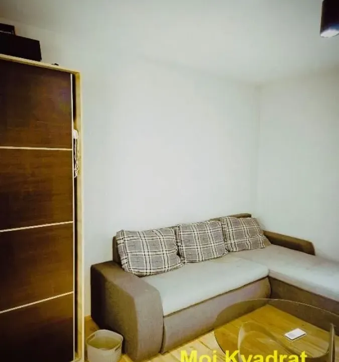 Prodaja, garsonjera, 27m², Voždovačka Crkva, Voždovac Sve Podlokacije