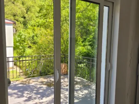 Rent, one bedroom apartment, 45m², Sutomore, Bar - image 7