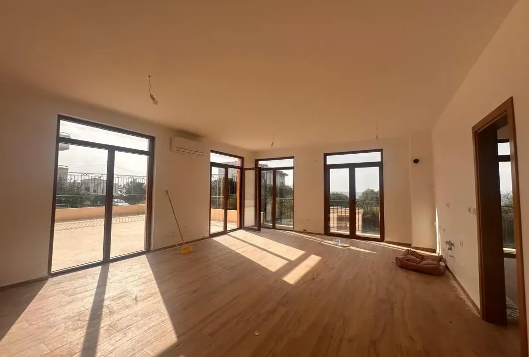 Sale, one bedroom apartment, 118m², Dobra Voda, Budva