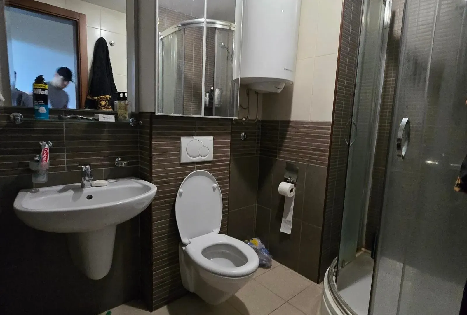 Prodaja, trosoban stan, 120m², Tološka šuma, Podgorica