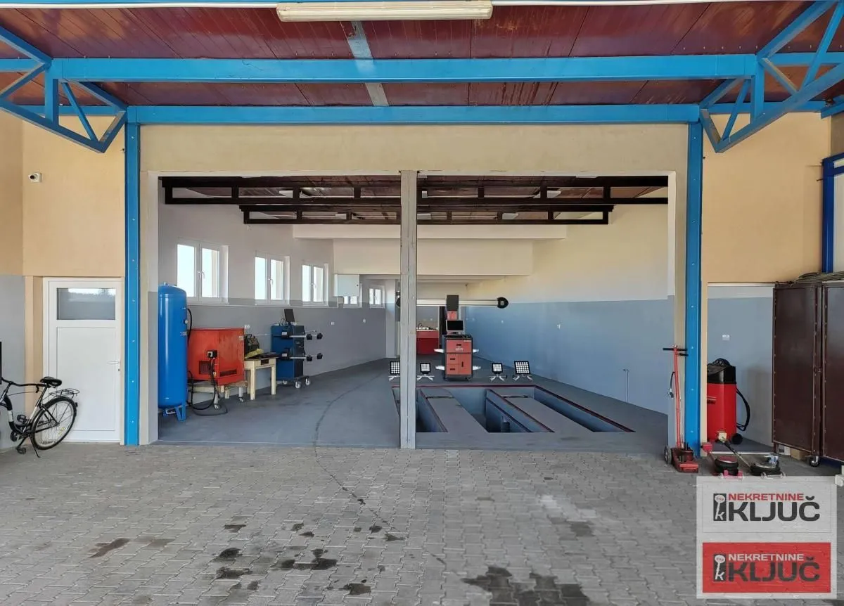 Rent, office space, 530m², Rumenka, Novi Sad Sve Podlokacije
