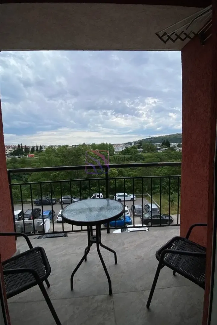 Rent, three bedroom apartment, 92m², Kod Big Fashion-a, Podgorica