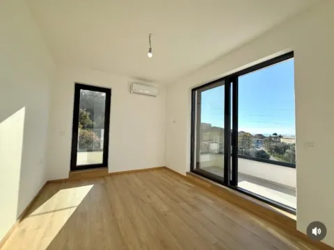 Prodaja, dvosoban stan, 114m², Kamenovo, Budva - image 8