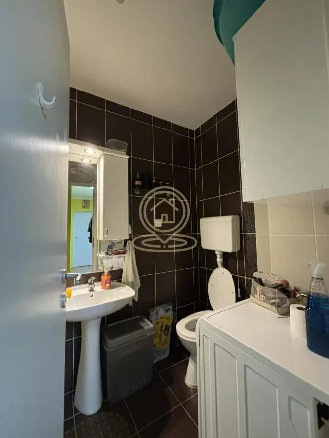 Prodaja, dvosoban stan, 52m², Pantelej, Niš