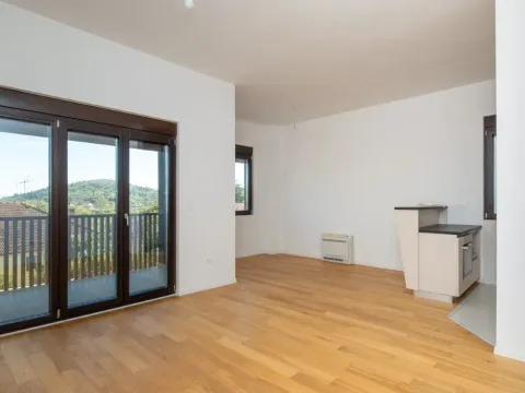 Stan in Gornja Gorica