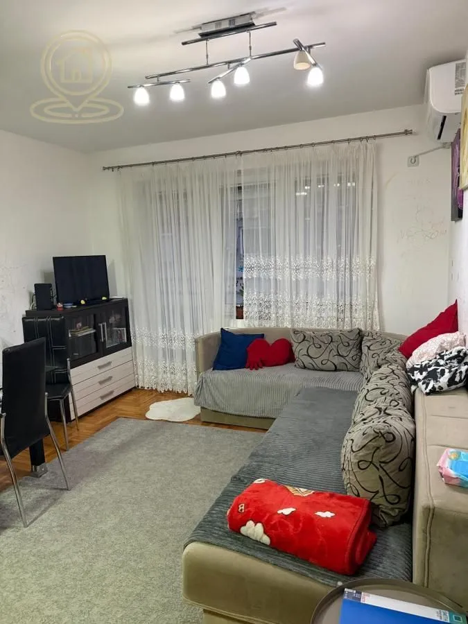 Prodaja, dvosoban stan, 53m², Centar, Kragujevac