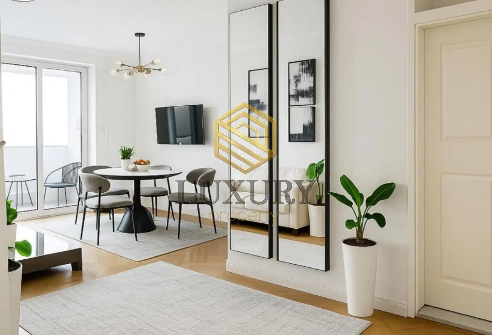 Izdavanje, dvosoban stan, 70m², Preko Morače, Podgorica