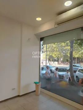 Izdavanje, poslovni prostor, 58m², Đeram Pijaca, Beograd - image 10
