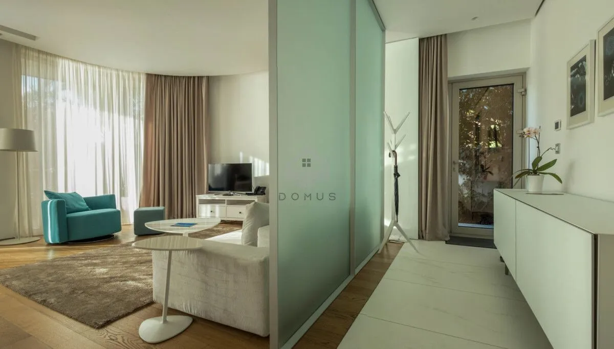Sale, one bedroom apartment, 95m², Budva, Crna Gora