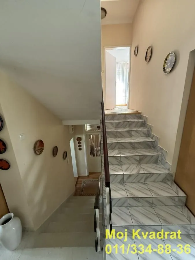 Prodaja, kuća, 393m², Čukarica, Beograd