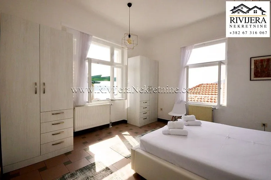 Prodaja, kuća, 90m², Centar, Herceg Novi