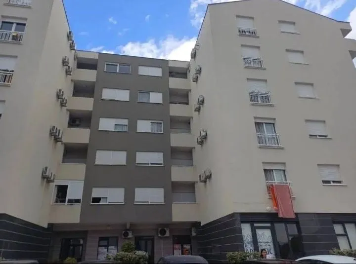 Prodaja, garsonjera, 24m², Ljubović, Podgorica