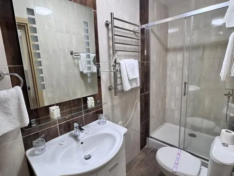Sale, studio apartment, 30m², Bečići, Budva - image 9