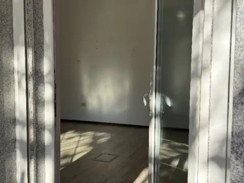 Izdavanje, poslovni prostor, 31m², Blok 9, Podgorica - image 9