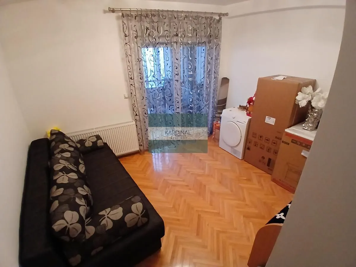 Prodaja, trosoban stan, 85m², Centar, Jagodina