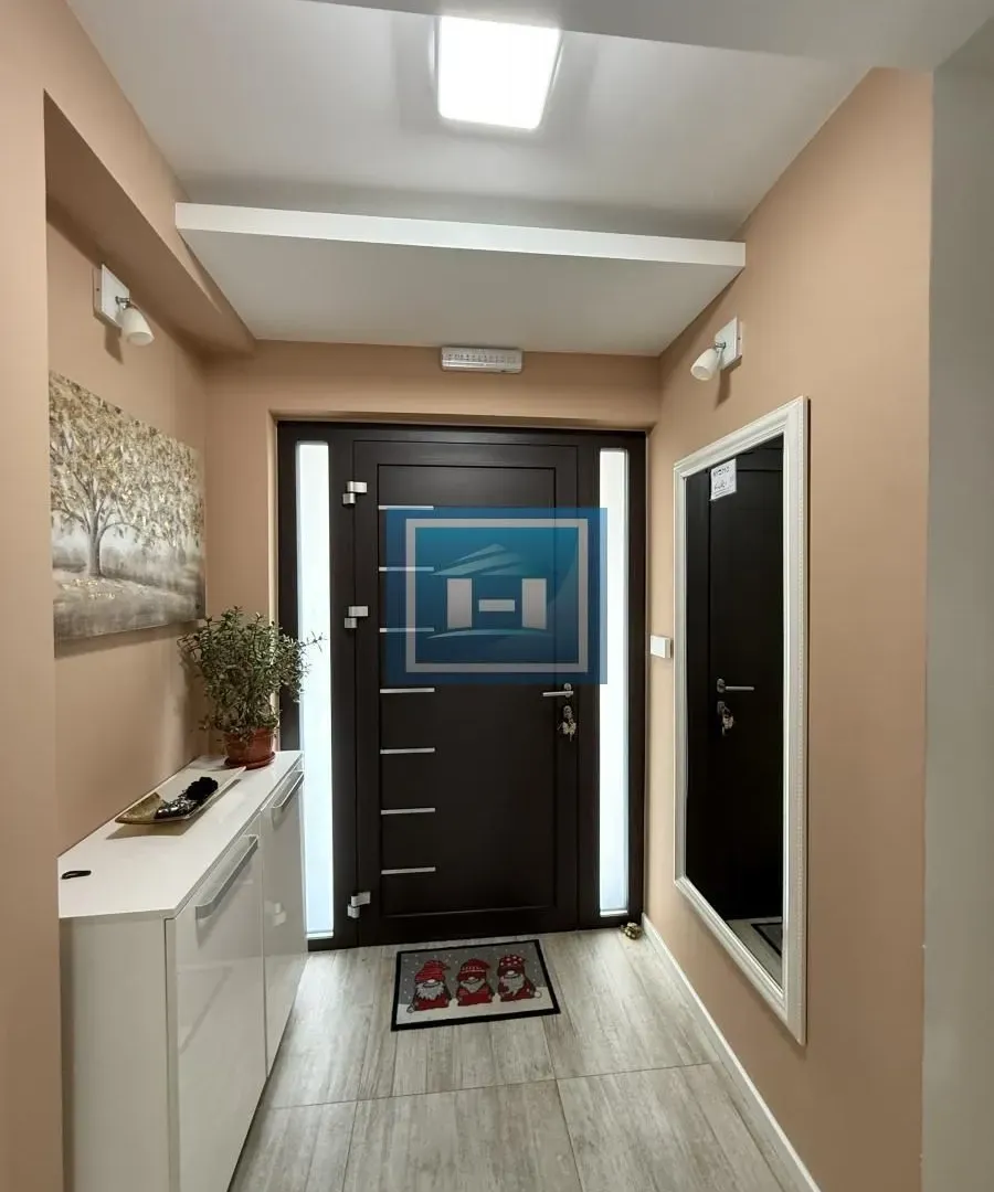 Prodaja, kuća, 240m², Centar, Jagodina