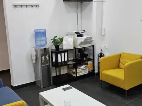 Izdavanje, poslovni prostor, 130m², Stari Grad, Beograd - image 6