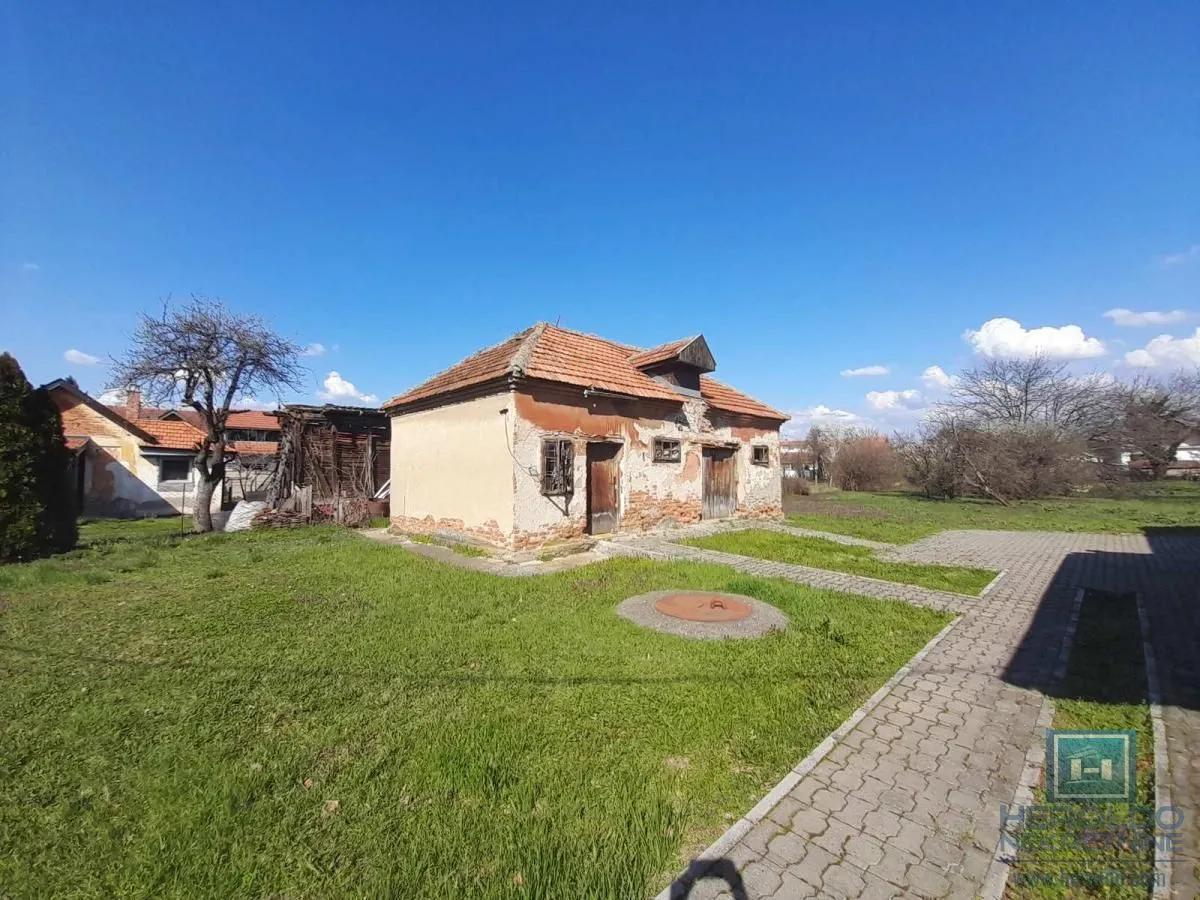 Sale, house, 200m², Centar, Ćuprija