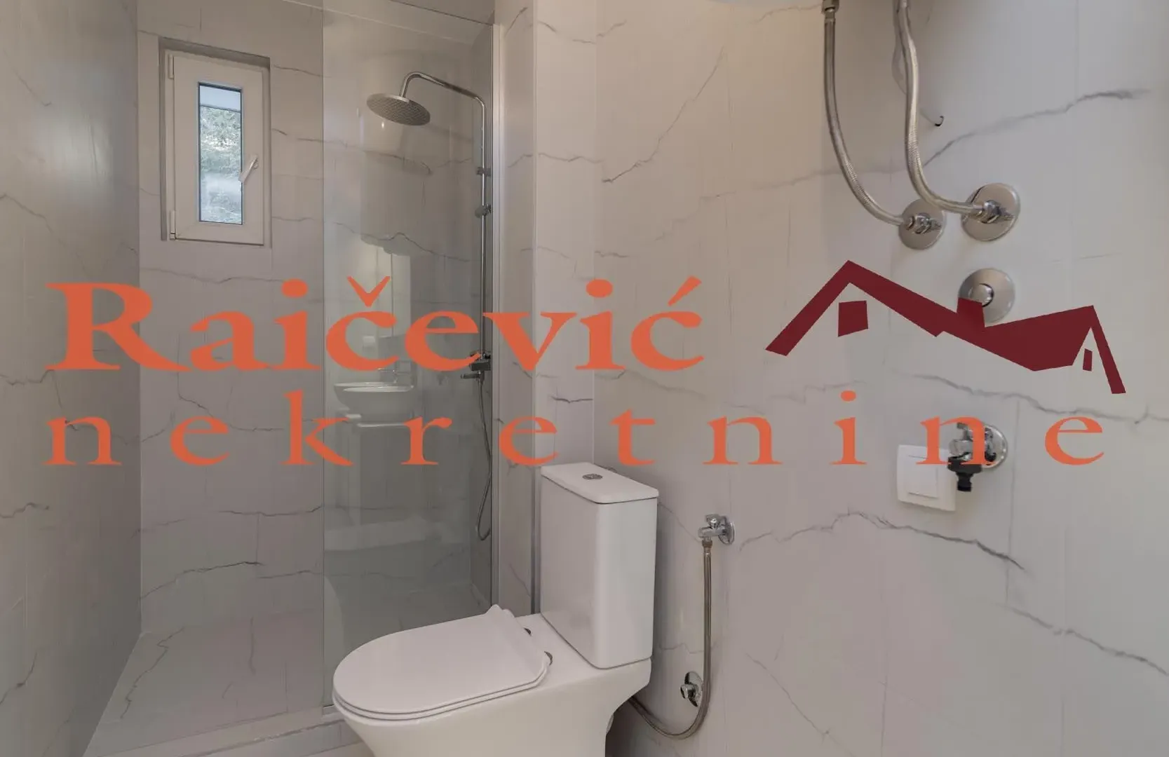 Prodaja, trosoban stan, 95m², Grocka, Beograd