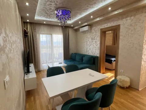 Rent, three bedroom apartment, 100m², Stari Aerodrom, Podgorica - image 3