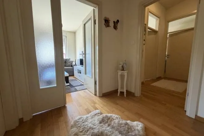 Prodaja, trosoban stan, 82m², Voždovac Sve Podlokacije, Beograd