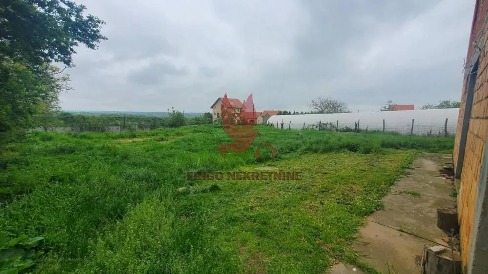 Sale, house, 900m², Mladenovac, Beograd