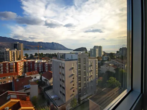 Daily-rent, two bedroom apartment, 51m², Budva, Crna Gora - image 19
