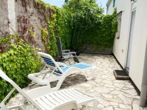 Prodaja, kuća, 70m², Dobre Vode, Bar - image 10