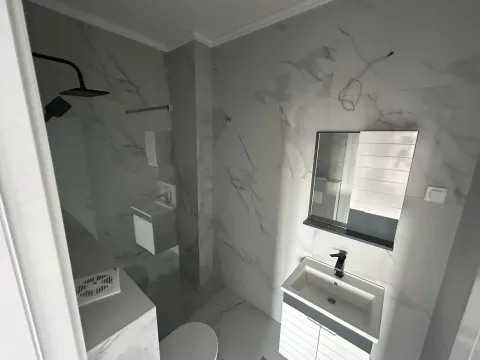 Sale, three bedroom apartment, 66m², Central Point, Podgorica - image 8