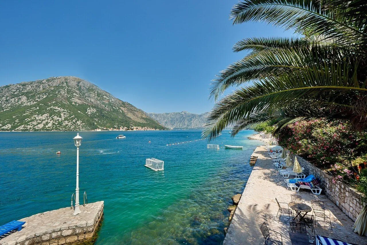 Sale, house, 235m², Kostanjica, Kotor