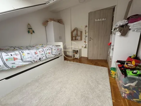 Sale, four bedroom apartment, 84m², Grbavica, Novi Sad Sve Podlokacije - image 16