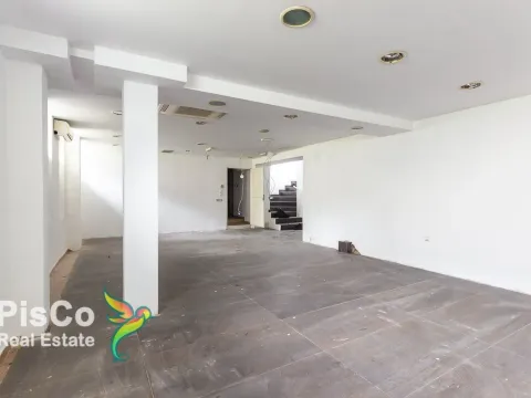 Izdavanje, poslovni prostor, 212m², Centar, Podgorica - image 3
