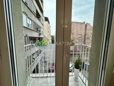 Rent, two bedroom apartment, 62m², Savski Venac, Beograd - image 3