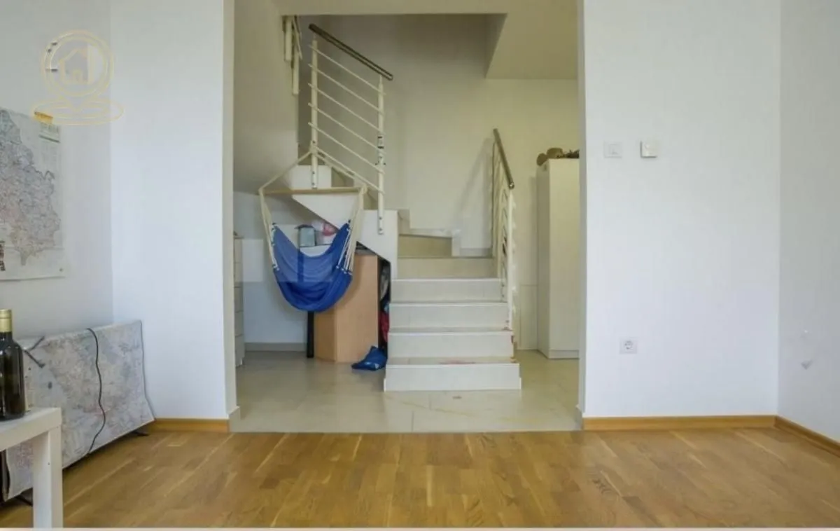 Prodaja, trosoban stan, 88m², Centar, Novi Sad