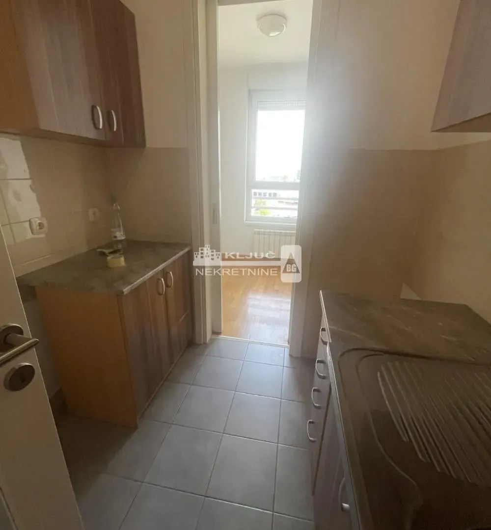 Sale, two bedroom apartment, 52m², Belvil, Beograd