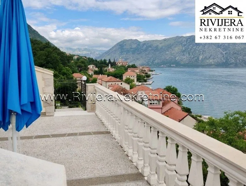 Prodaja, kuća, 196m², Prčanj, Kotor