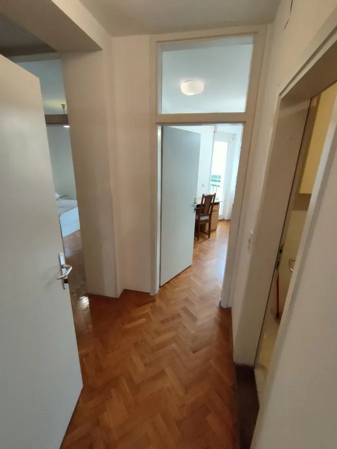 Prodaja, trosoban stan, 103m², Centar, Novi Sad