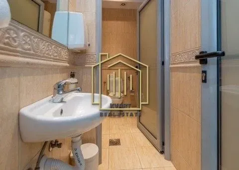 Izdavanje, poslovni prostor, 250m², Gornja Gorica, Podgorica - image 19